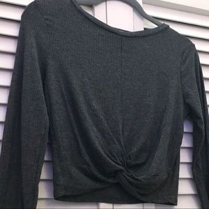 GAZE Knot Front Crop Top